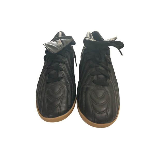 Adidas 132254 Men's Size 7 Black Leather Gum Sole Indoor Soccer sneakers Shoes - Picture 1 of 7